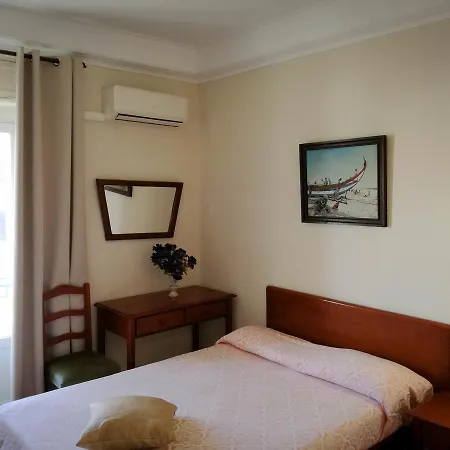 Pensión Residencial Lord 2*