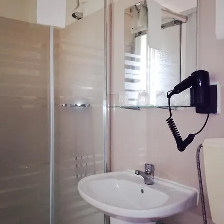 Residencial Lord Pensión Lisboa