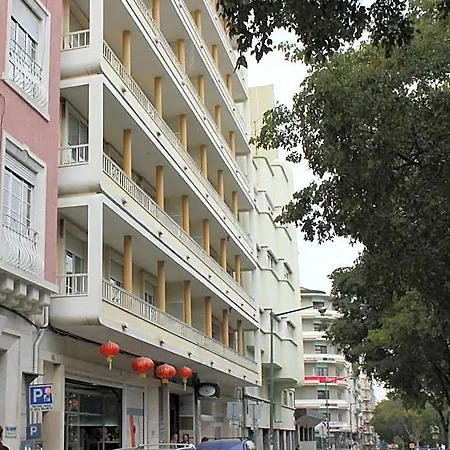 Residencial Lord Гостьовий будинок Лісабон