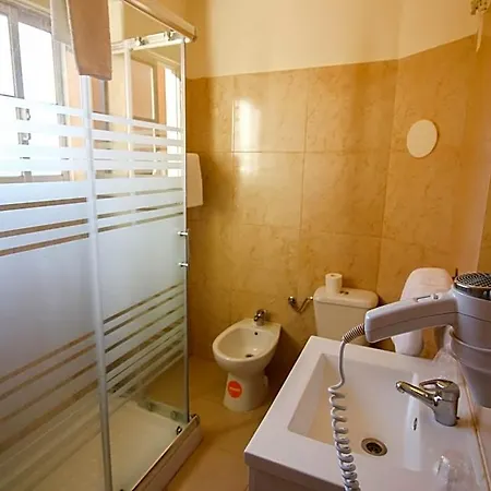 Πανσιόν Residencial Lord Lisboa