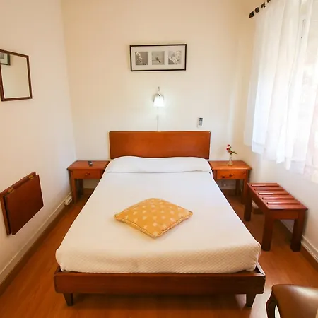 Πανσιόν Residencial Lord 2*