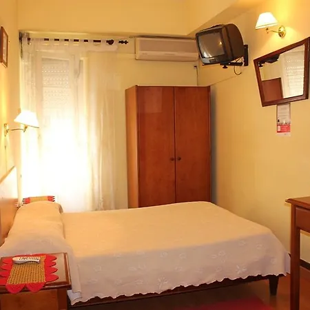 Residencial Lord Πανσιόν